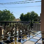 Entire 1-bedroom With Free Parking Podgoriçe
