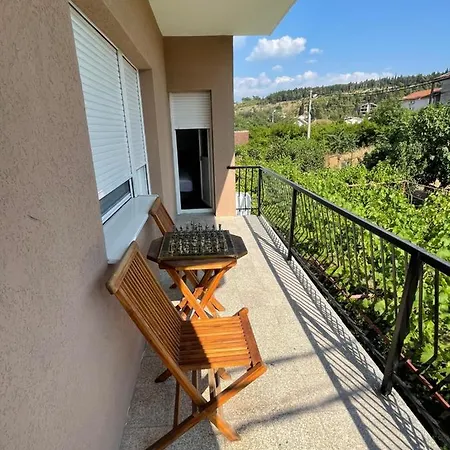 Entire 1-bedroom With Free Parking Appartement