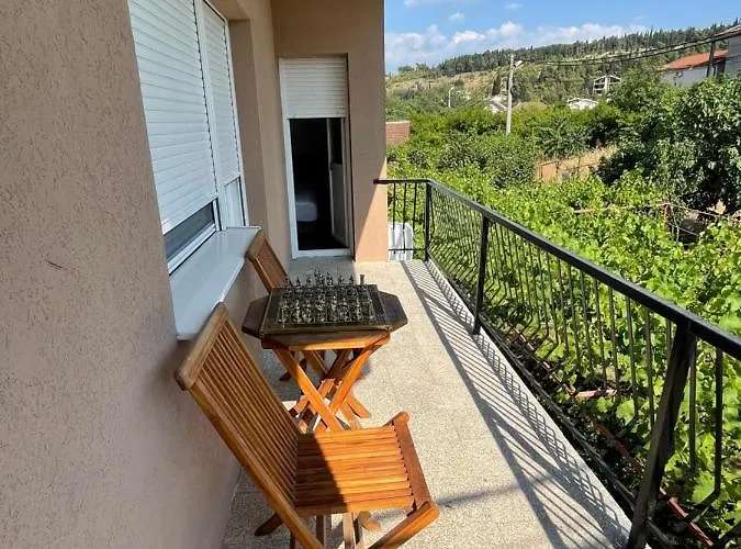 Entire 1-bedroom With Free Parking Appartement